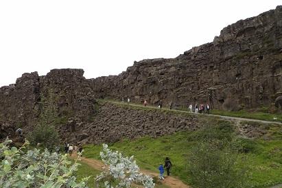 <p>Ϸingvellir National Park</p>